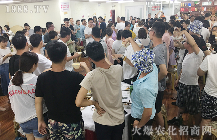 讀萬(wàn)卷書,行萬(wàn)里路IMG_3546